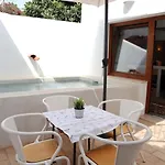 Patio De Agua De *