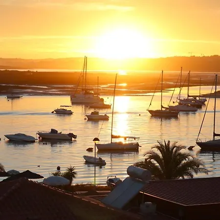 Patio De Agua De Alvor
