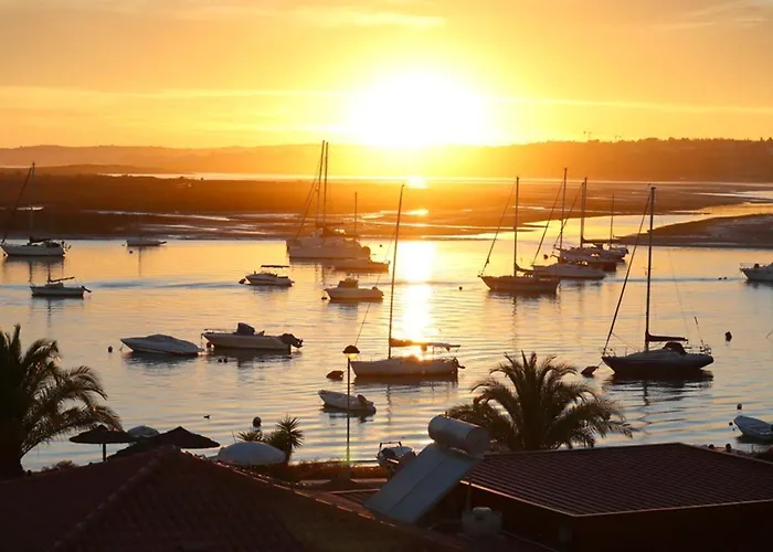 Patio De Agua De Alvor