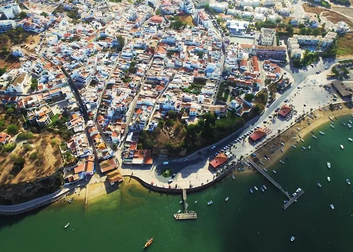 Patio De Agua De * Alvor